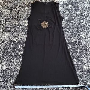 Black dress with jewel plate